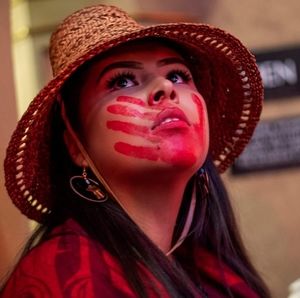 Meet your Posher, Vanessa